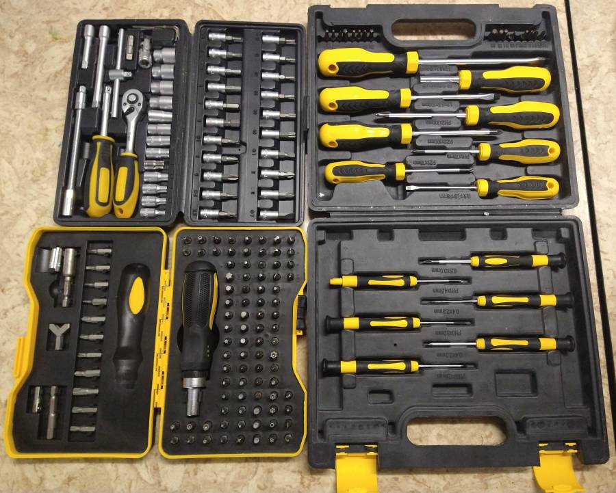 hackerspace_werkzeug_1.jpg hackerspace_werkzeug_1.jpg